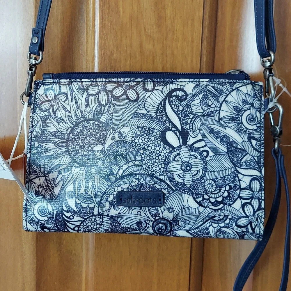 *🆕 Sakroots Spirit Desert Specialty Crossbody Wristlet Wallet All In One, NWT
